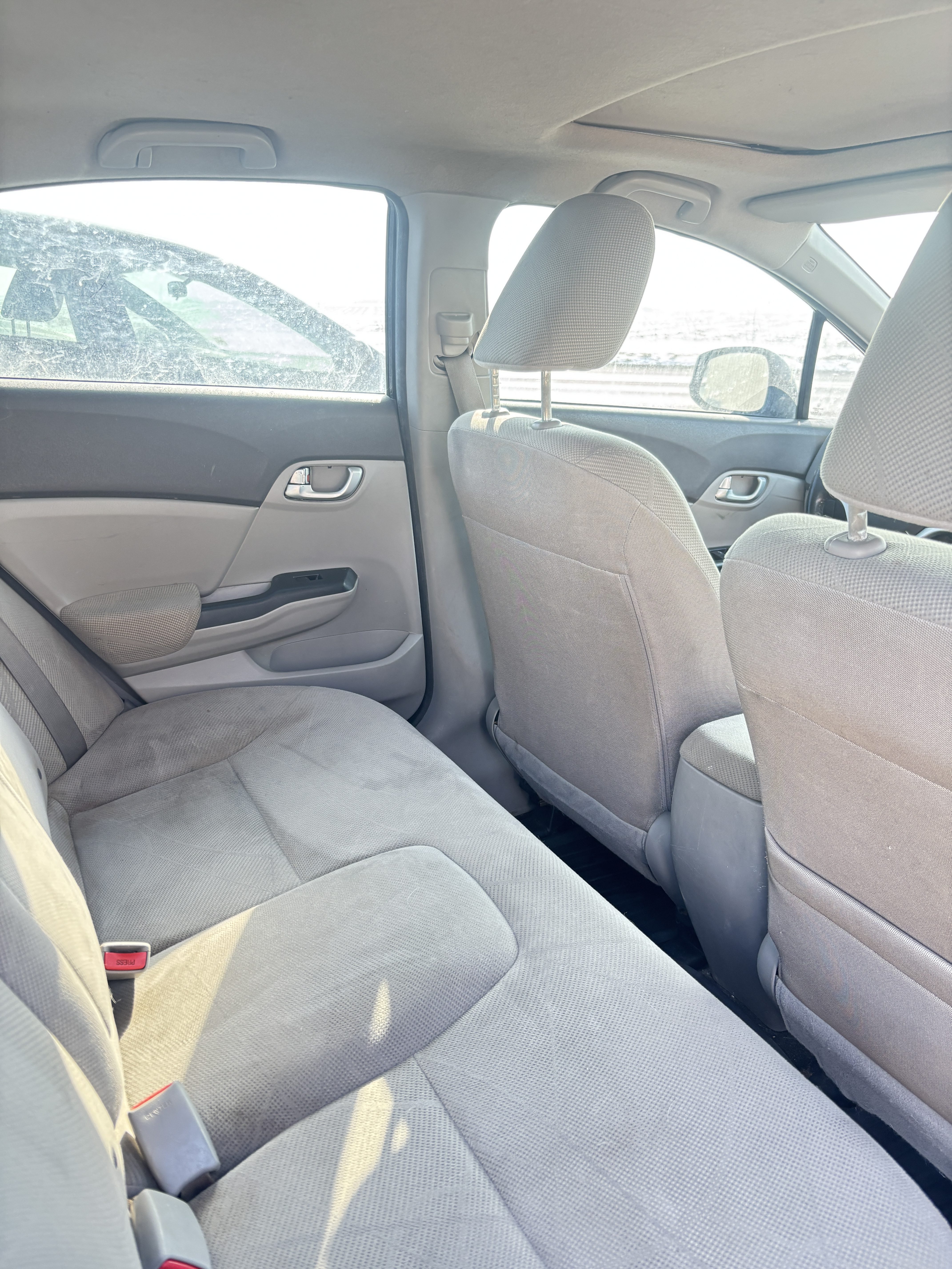 
								2012 Honda Civic | Safetied | Manual full									
