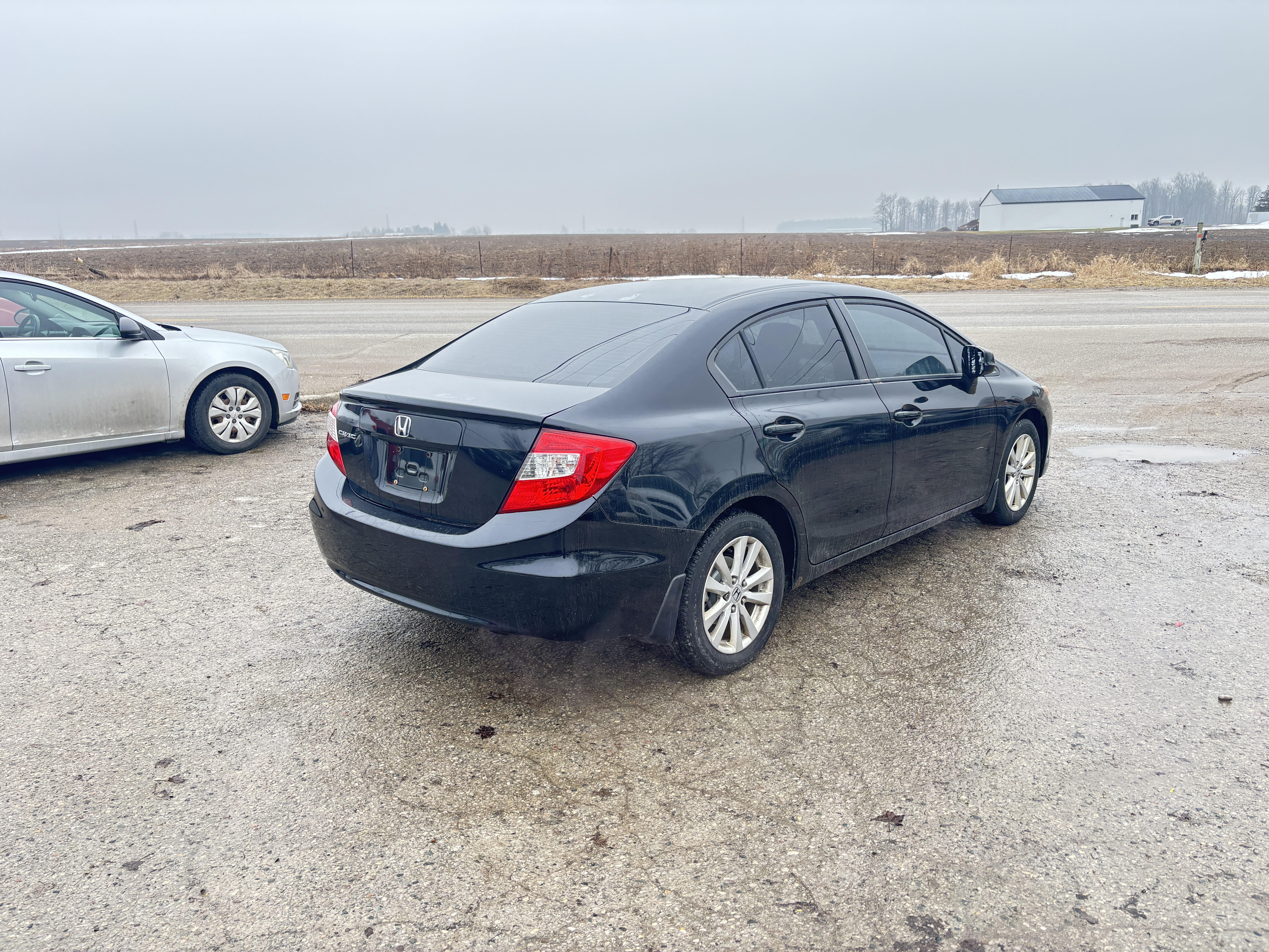 
								2012 Honda Civic | Safetied | Manual full									