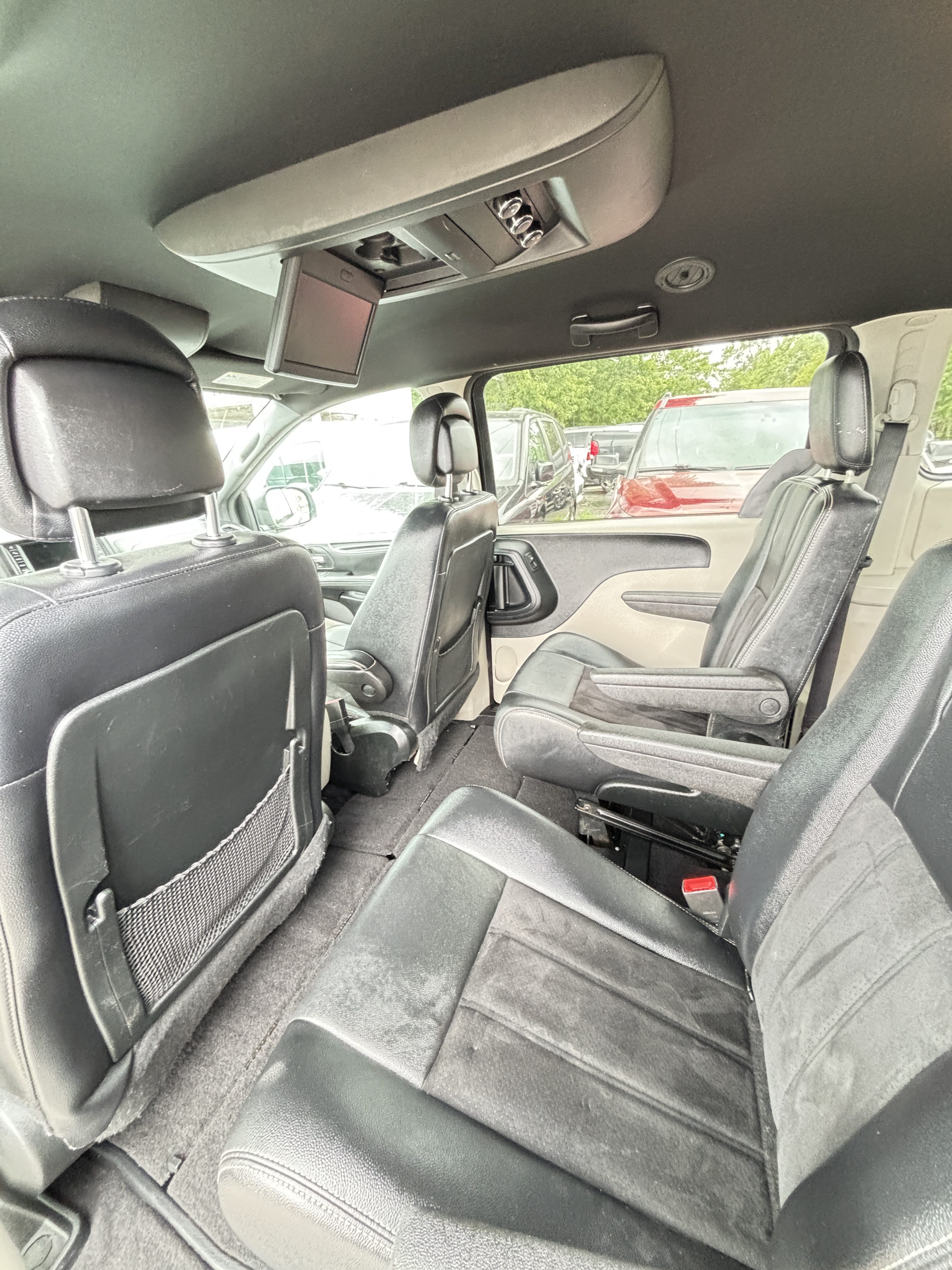 
								2017 Dodge Grand Caravan Safetied full									